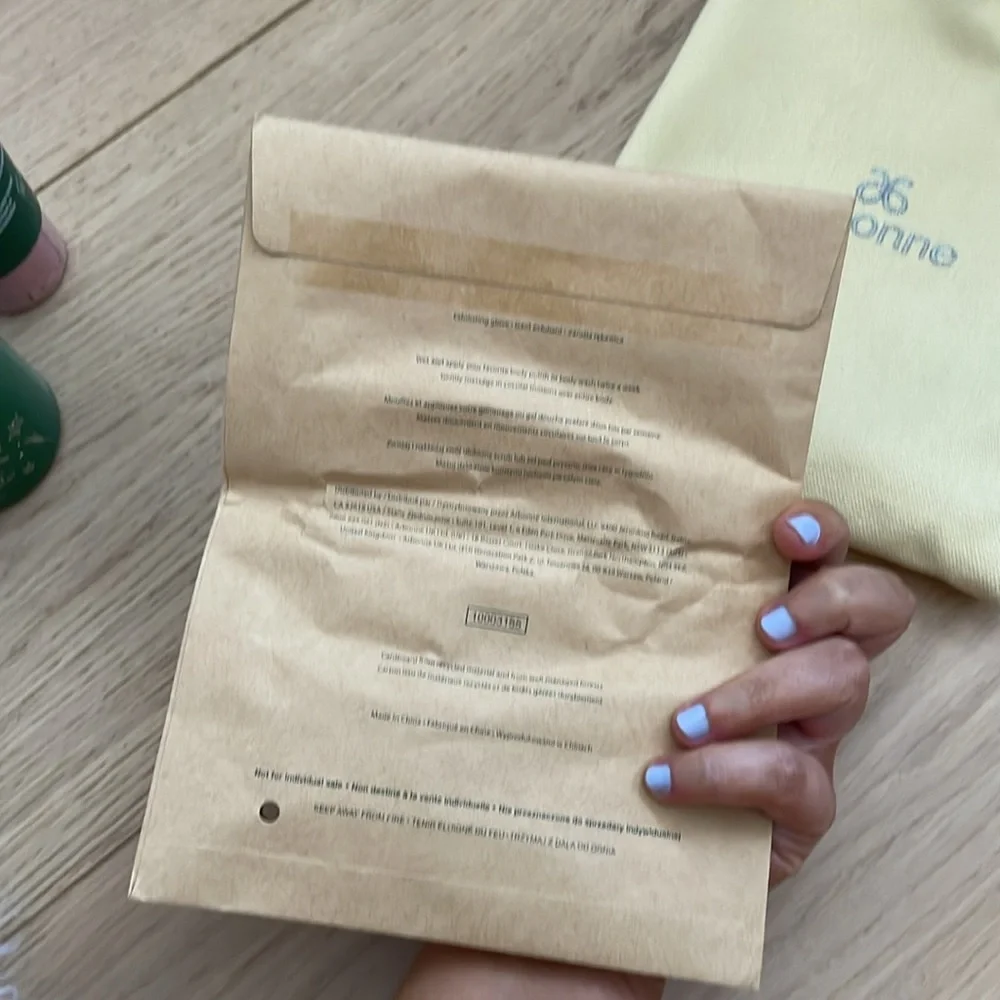 Arbonne Orchid Dust Soft and Smooth gift set